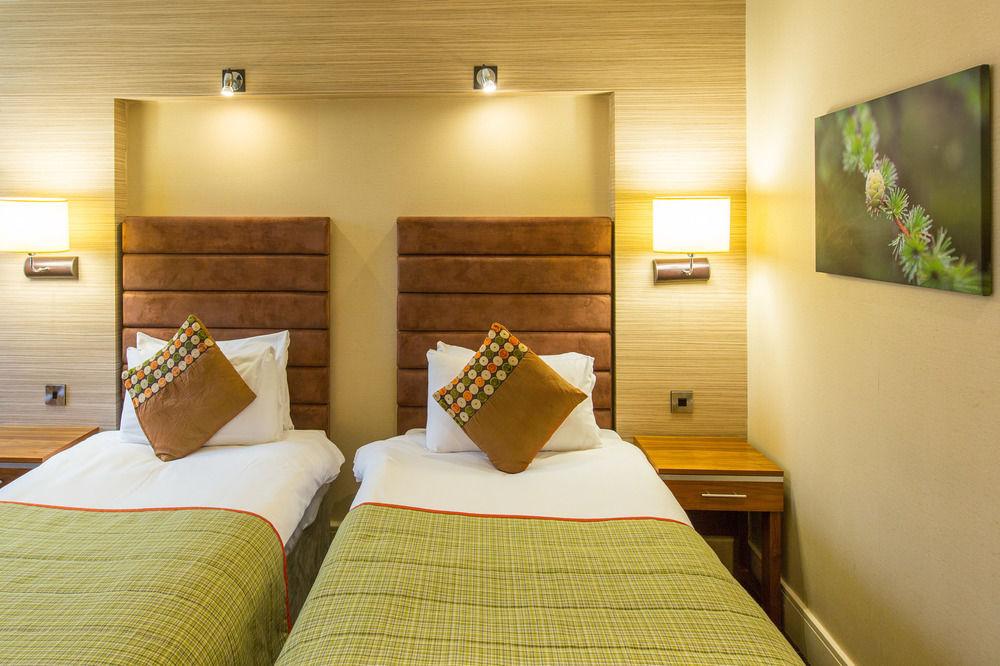 Delta Hotels By Marriott Cheltenham Chase Brockworth Luaran gambar