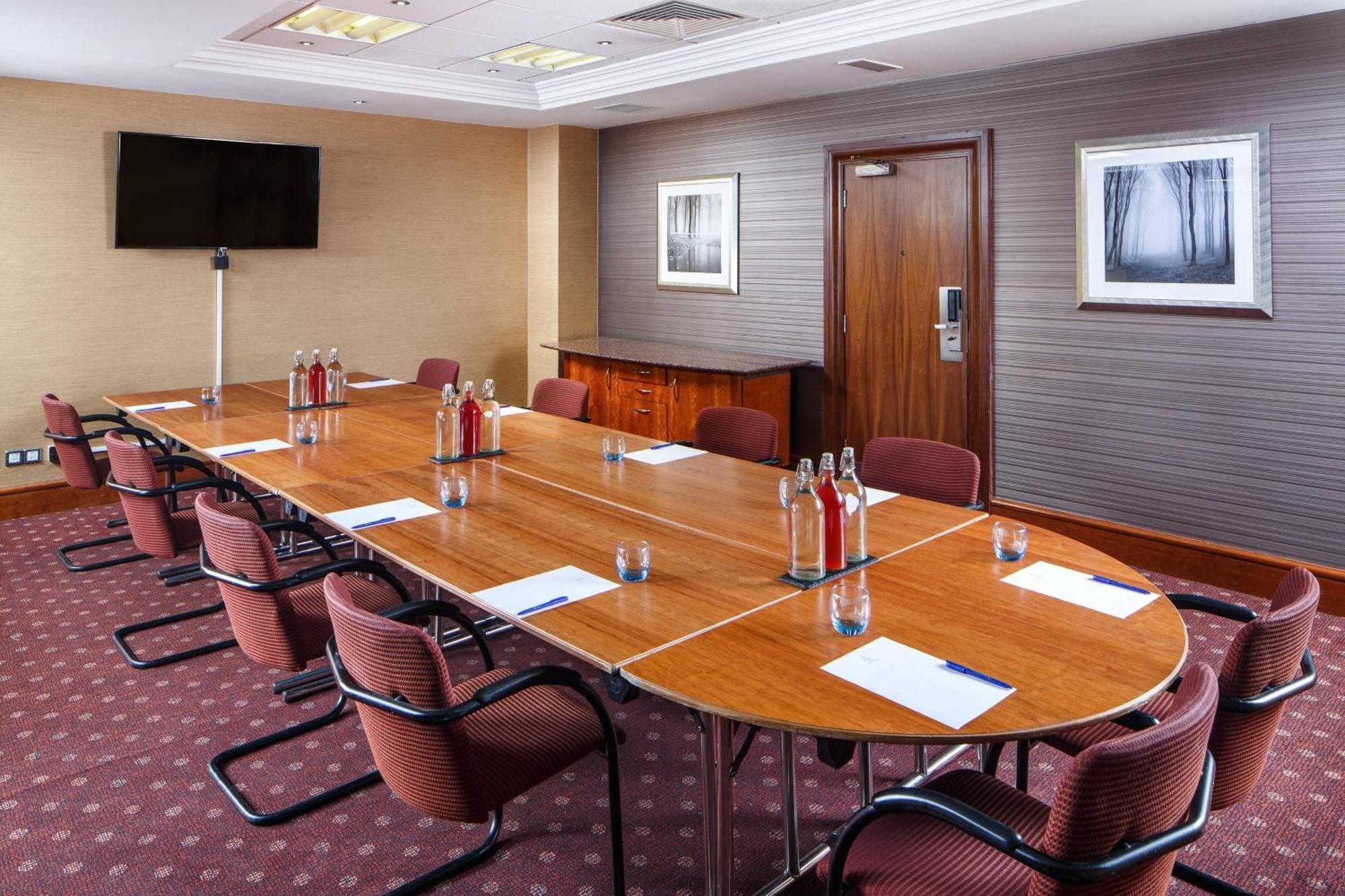 Delta Hotels By Marriott Cheltenham Chase Brockworth Luaran gambar